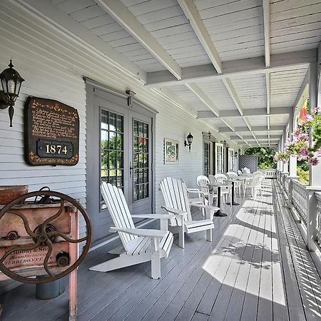 Auberge Lakeview Inn Lac-Brome Extérieur photo